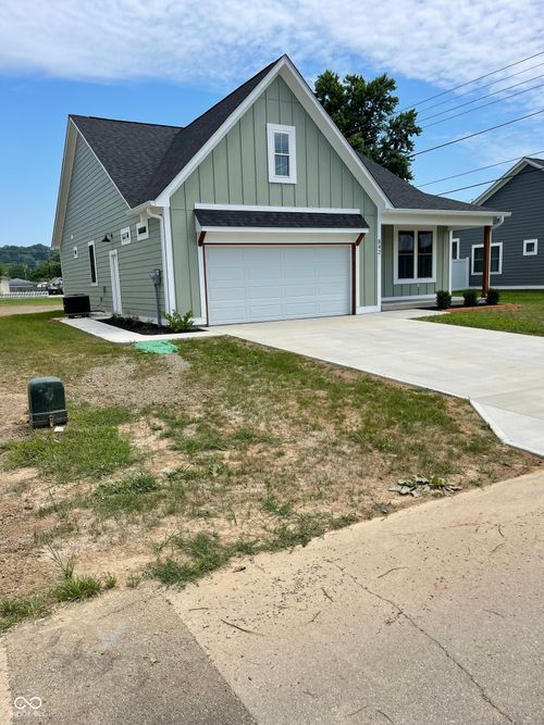 842 E Nutter Street, Martinsville, IN, 46151 | Card Image
