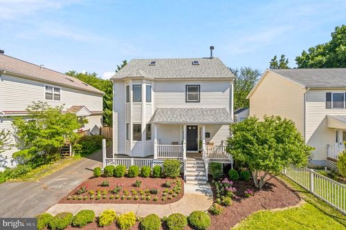 3543 18th St S, ARLINGTON, VA, 22204-5156 | Card Image
