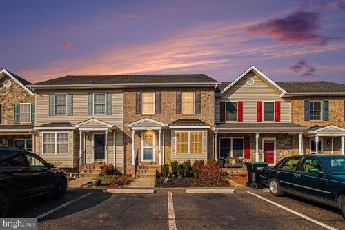 174 Founders Way, STRASBURG, VA, 22657-3757 | Card Image