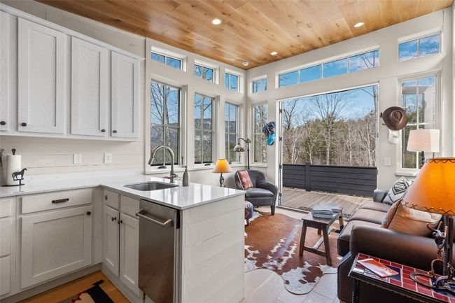 111 Moonstone Loop, House other with 2 bedrooms, 2 bathrooms and null parking in Highlands NC | Image 10