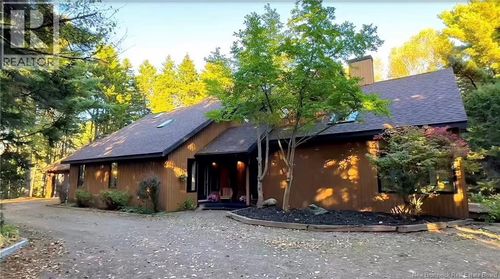 29 Woodlane Dr, Sackville, NB, E4L3L4 | Card Image