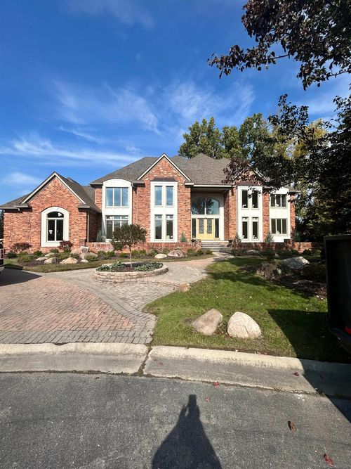 19790 Westchester Dr, Clinton Township, MI, 48038-2387 | Card Image