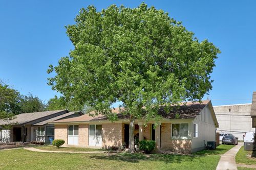 10406 Little Pebble Dr, Austin, TX, 78758-4927 | Card Image