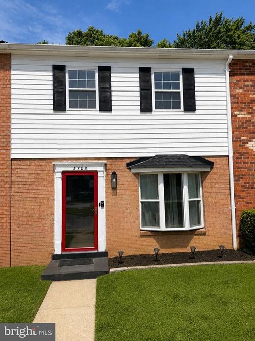 5708 Walker Mill Rd, Capitol Heights, MD, 20743-5547 | Card Image