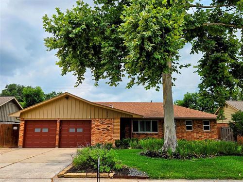 2527 Willowby Dr, Houston, TX, 77008-3060 | Card Image