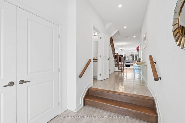 4010 Jockvale Rd, House attached with 3 bedrooms, 3 bathrooms and 1 parking in Nepean ON | Image 6