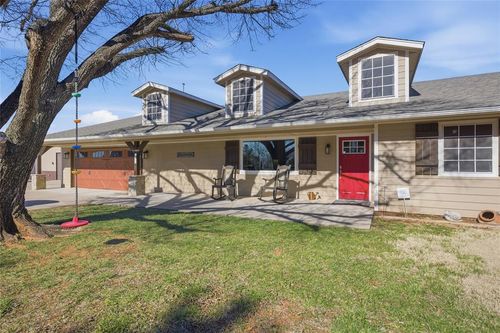 11515 W Little Ln, Mustang, OK, 73064-9710 | Card Image