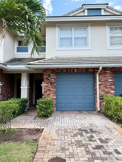 3329 Nw 29th Ct, Lauderdale Lakes, FL, 33311-1105 | Card Image