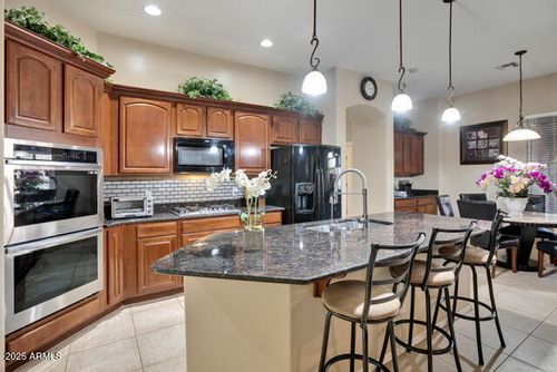 1928 W Spur Dr, Phoenix, AZ, 85085-1720 | Card Image