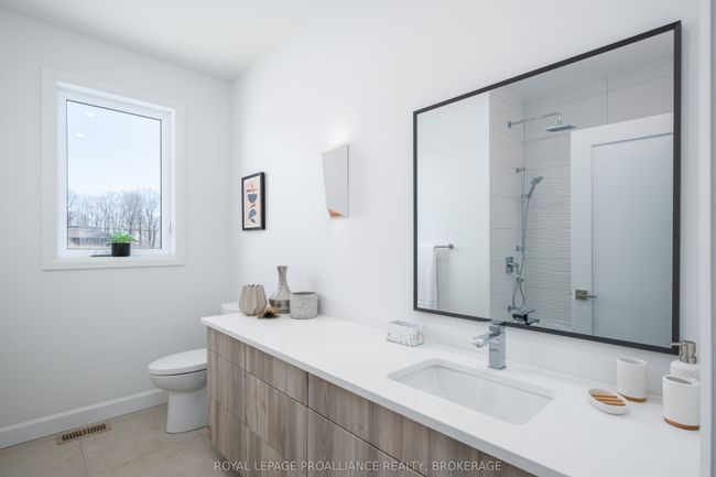 158 Summerside Dr, House other with 3 bedrooms, 2 bathrooms and 3 parking in Inverary ON | Image 35
