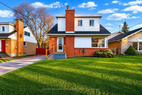 29 Genthorn Ave, Etobicoke, ON, M9W2S8 | Card Image