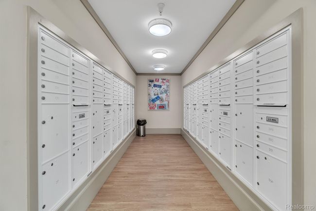 APT-201 - 1957 S Telegraph Rd, Condo with 2 bedrooms, 2 bathrooms and null parking in Bloomfield Hills MI | Image 21