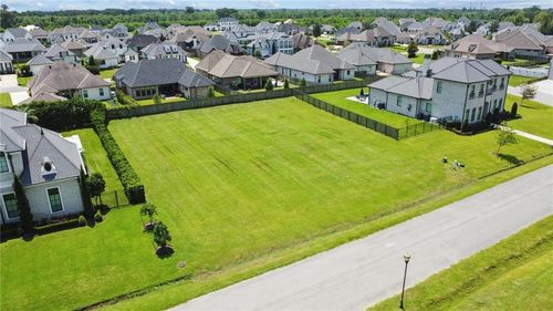 324 Cypress Crossing Cir, Belle Chasse, LA, 70037-1690 | Card Image