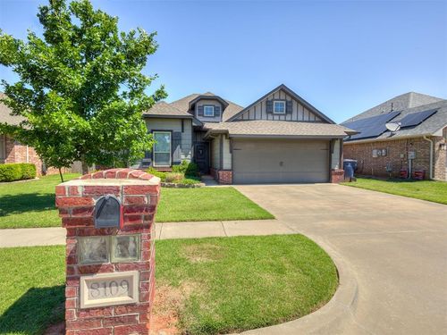 8109 Nw 160th Ter, Edmond, OK, 73013-3353 | Card Image