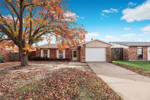 5612 Pearce St, The Colony, TX, 75056-1907 | Card Image