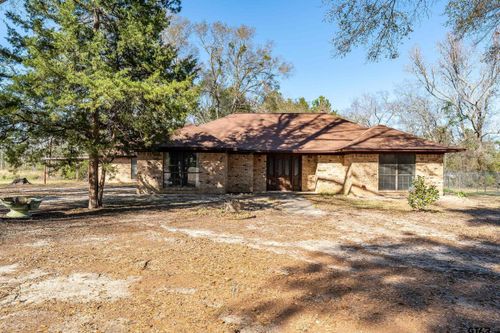 507 E Longview St, Arp, TX, 75750-5409 | Card Image