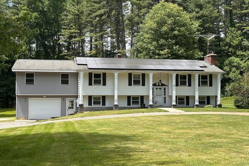 75 Bridle Rd, Ludlow, MA, 01056-1105 | Card Image
