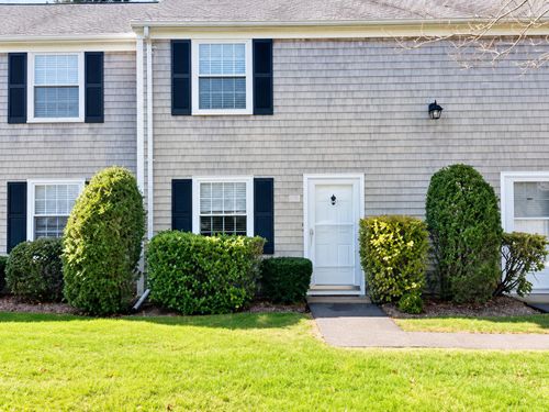 apt-26-135 W Main St, Hyannis, MA, 02601-3795 | Card Image