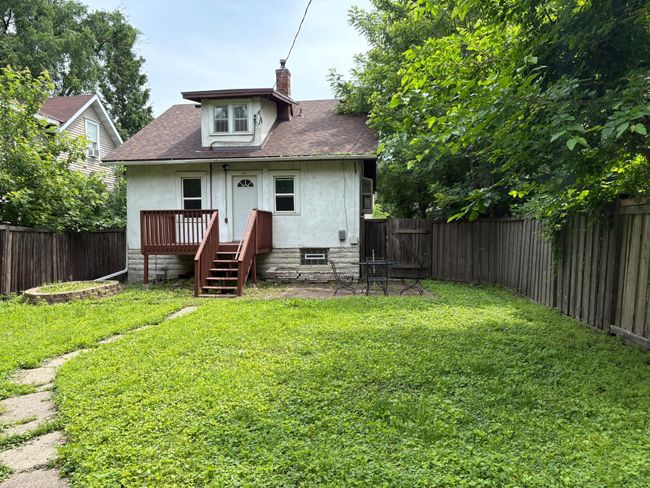 Back Yard | Image 28