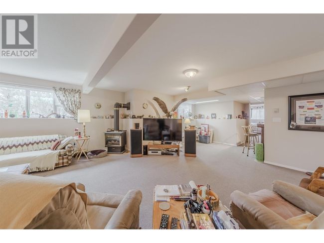 8562 Skyline Dr, House other with 5 bedrooms, 3 bathrooms and null parking in 70 Mile House BC | Image 32