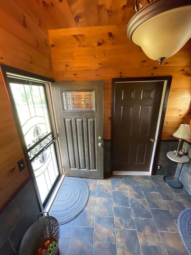 38364 200 Th St, House other with 3 bedrooms, 3 bathrooms and null parking in Springfield MN | Image 76