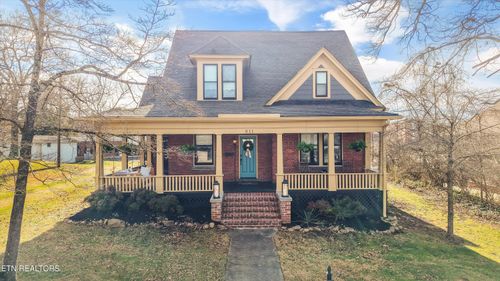 811 W Deborah St, Jefferson City, TN, 37760-1921 | Card Image