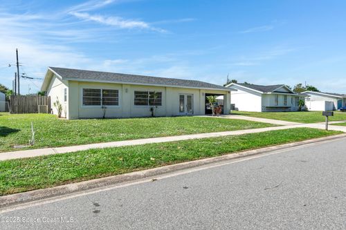 920 Burn Dr Ne, Palm Bay, FL, 32905-5925 | Card Image