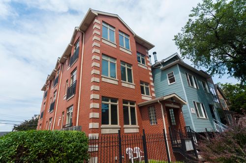g-2416 Greenview Ave, Chicago, IL, 60614-4274 | Card Image