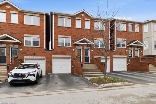 30-1751 Lampman Ave, Burlington, ON, L7L6W3 | Card Image