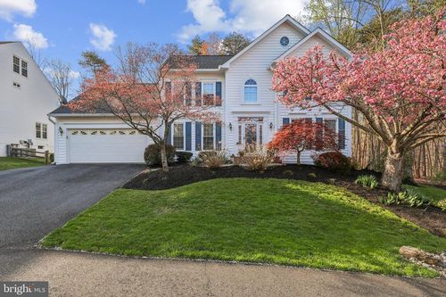 13911 Rock Still Ct, CLIFTON, VA, 20124-2529 | Card Image