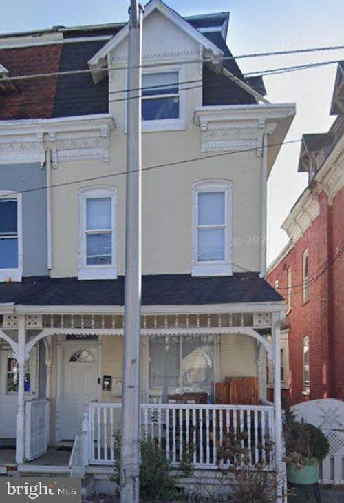 b-136 Elm St, READING, PA, 19601-2982 | Card Image