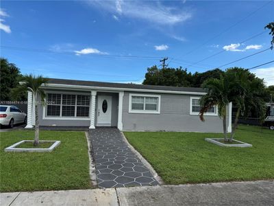 19115 Nw 12th Ct, House other with 3 bedrooms, 2 bathrooms and null parking in Miami Gardens FL | Image 1