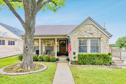 2427 Alco Ave, Dallas, TX, 75211-2614 | Card Image