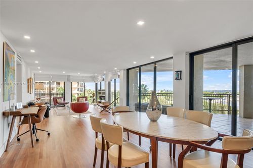 apt-6b-2901 S Bayshore Dr, Miami, FL, 33133-6001 | Card Image