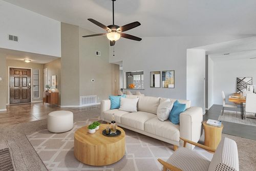 13269 Kerrville Folkway, Austin, TX, 78729-7842 | Card Image