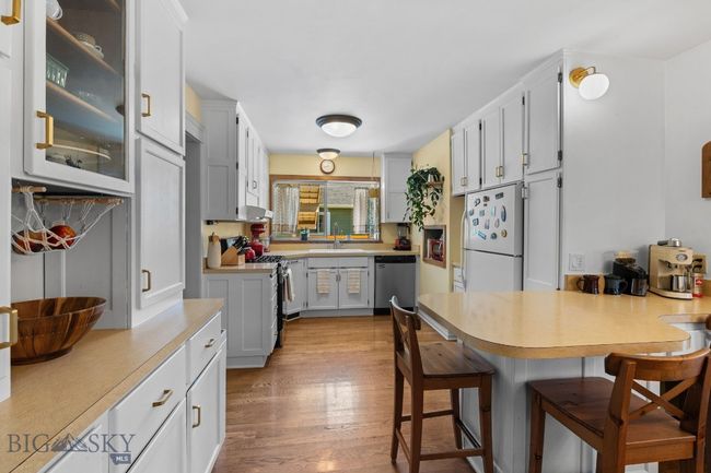 220 S 4 Th St, House other with 3 bedrooms, 2 bathrooms and null parking in Manhattan MT | Image 32