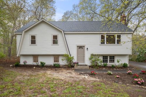 39 Heather Dr, Plymouth, MA, 02360-1516 | Card Image