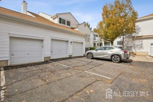 49 Alexandria Way, Basking Ridge, NJ, 07920-2757 | Card Image