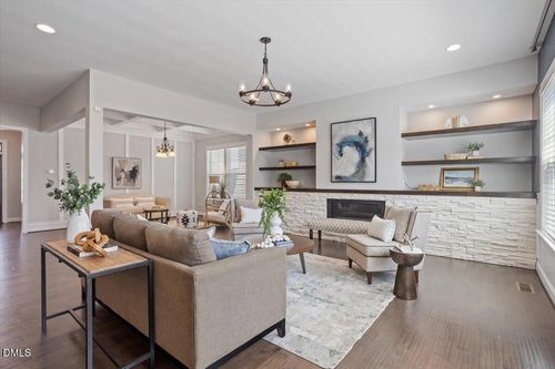 104 Evans Crest Ln, Holly Springs, NC, 27540-6181 | Card Image