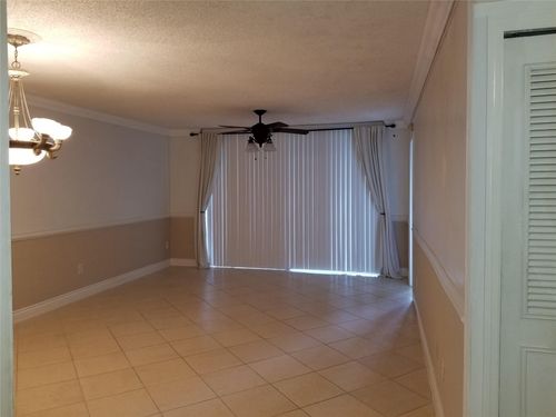 apt-102-7500 Nw 1st Ct, Plantation, FL, 33317-2219 | Card Image
