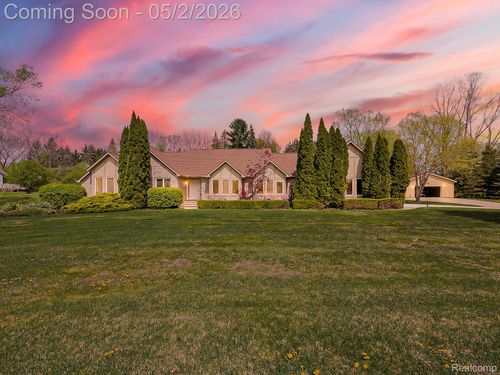 49202 Cheshire Ln, Canton, MI, 48187-1262 | Card Image