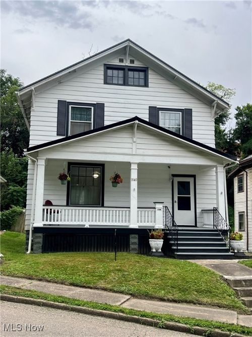 1040 Wheeling Ave, Zanesville, OH, 43701-4417 | Card Image