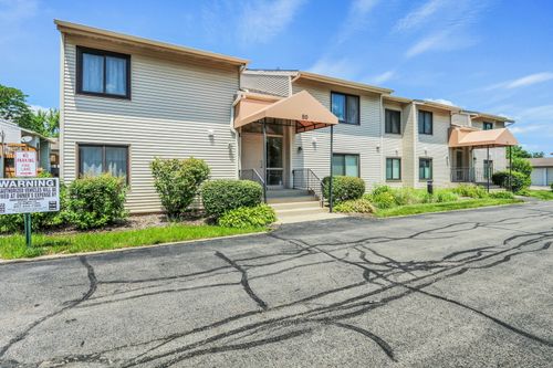 apt-2-80 Commonwealth Ct, Vernon Hills, IL, 60061-1124 | Card Image