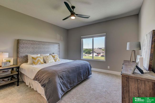 17676 Greenleaf St, Townhouse with 2 bedrooms, 2 bathrooms and 2 parking in Omaha NE | Image 13
