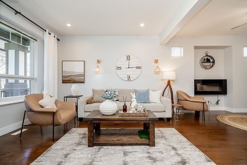 7350 194 St, Surrey, BC, V4N6K1 | Card Image