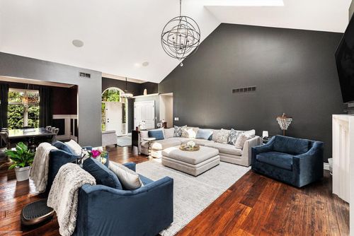 1200 Iroquois Trl, Oxford, MI, 48371-6609 | Card Image