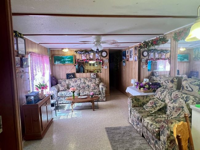 6930 Ne 55 Th St, House other with 4 bedrooms, 2 bathrooms and null parking in HIGH SPRINGS FL | Image 8