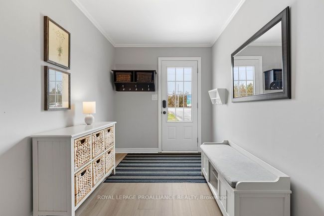 657 49 Highway, House other with 3 bedrooms, 2 bathrooms and 5 parking in Prince Edward County ON | Image 9