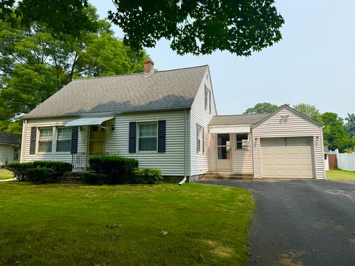 29 Valentine St, Agawam, MA, 01001-2328 | Card Image