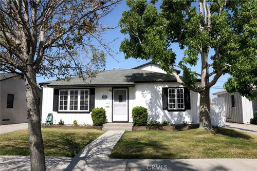 2000 Harkness Street, Manhattan Beach, CA, 90266 | Card Image